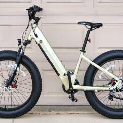 TST Dreamer 26″ Step-Thru Fat Tire Electric Bike review – great midrange step through fat tire bike