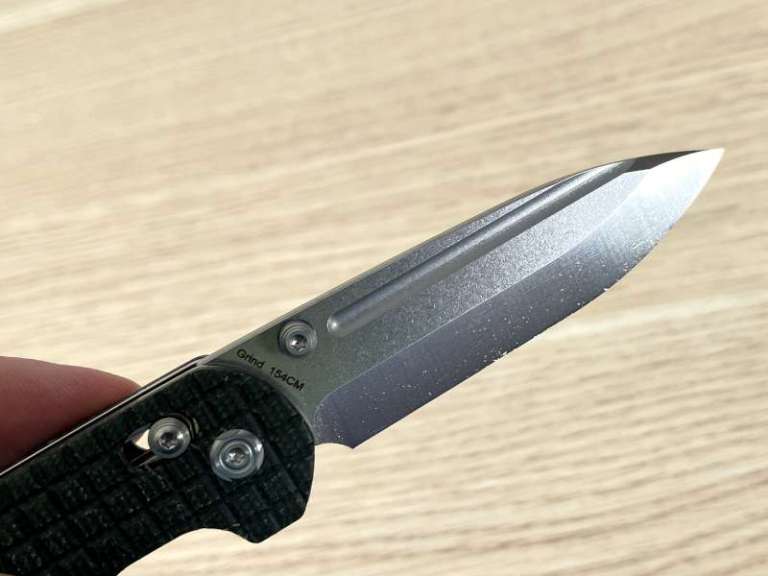 Vosteed Grind Folding Knife review a pocket knife for bushcraft The