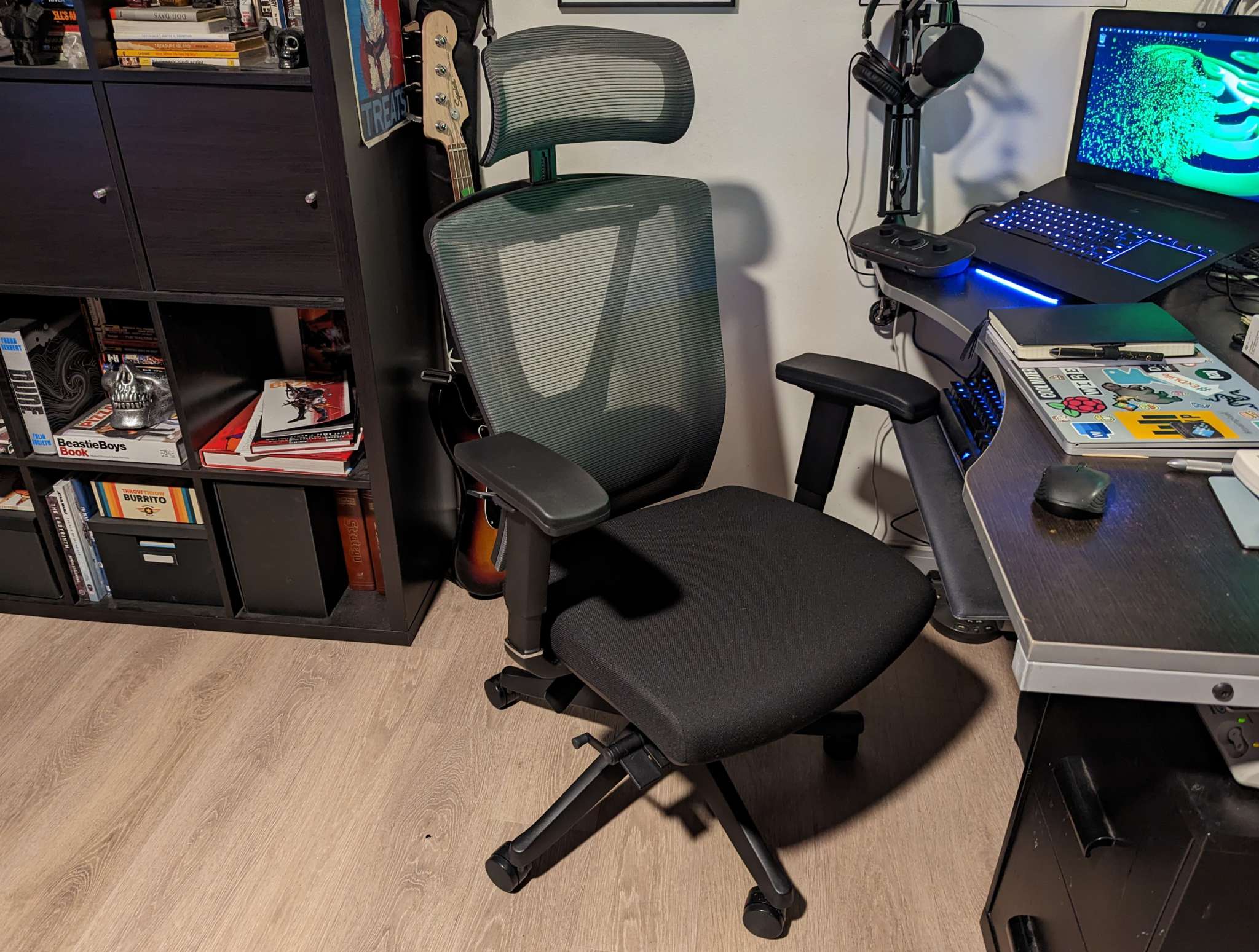 Autonomous ErgoChair Pro office chair review Work from home in style
