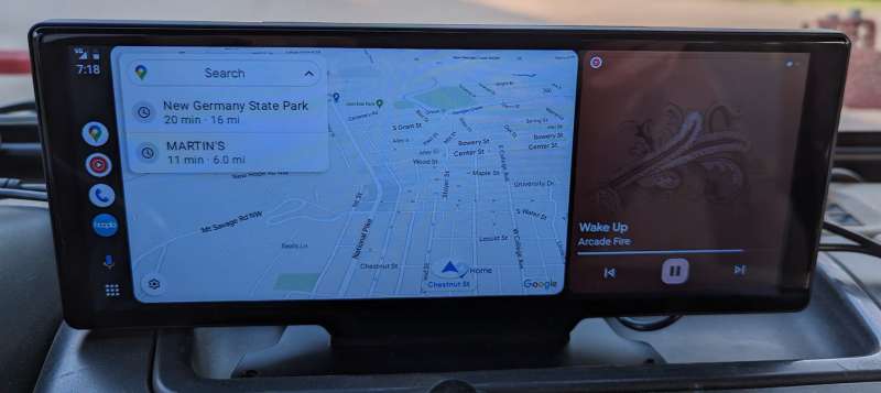 Portable 9.3 Dash Mount Apple CarPlay with 4K Front and Rear