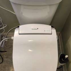 SmartBidet SB-2400ER Bidet Toilet Seat review – instant warm water for an essential clean