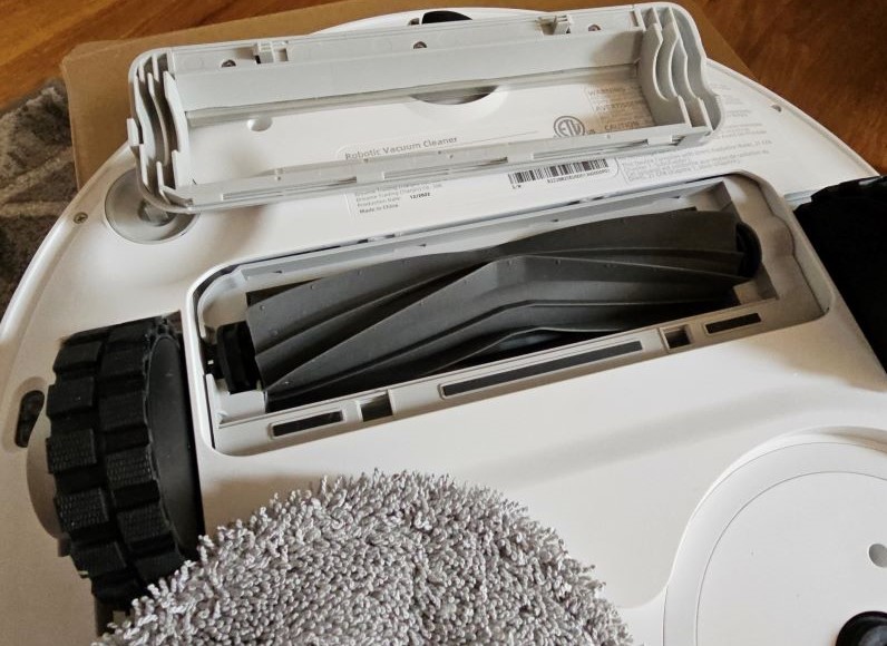 DreameBot L10s Ultra Is The Perfect Gift For Guys That Hate Chores