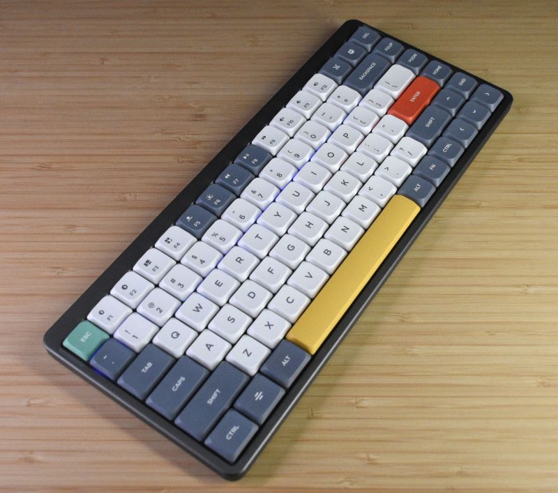 安い送料無料Nuphy AIR 75 mechanical keyboard us 赤軸 キーボード