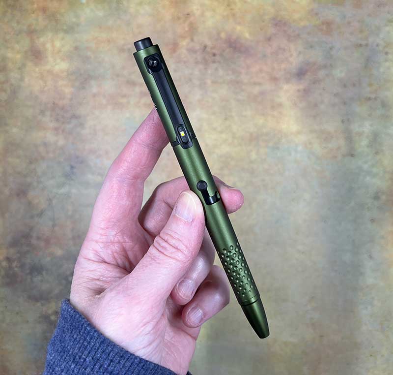 Olight O'Pen Glow Rechargeable Penlight review - The perfect EDC pen! - The  Gadgeteer