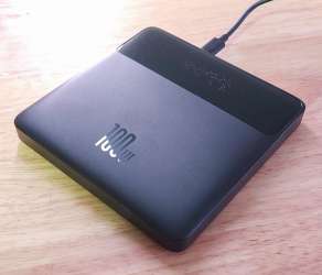Baseus 100w power bank 02