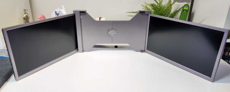 Review: FOPO's 'triple' laptop monitor is a road warrior's dream tool