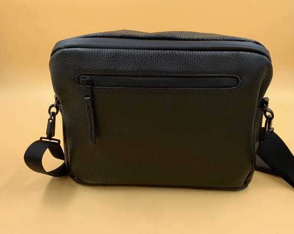 Grams28 154 City Pack review - An upscale EDC sling bag with excellent ...