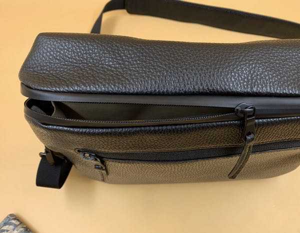 Grams28 154 City Pack review - An upscale EDC sling bag with excellent ...