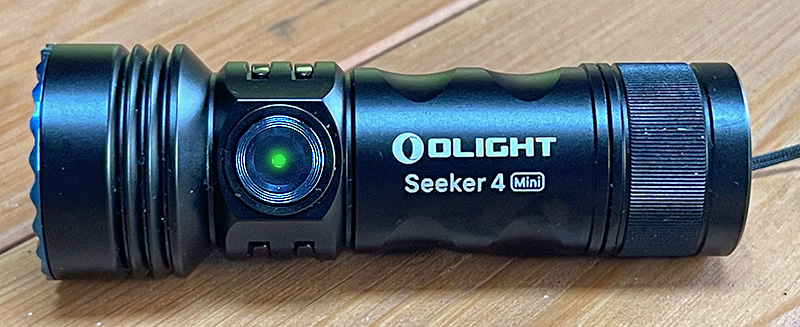 Acquista OLight Seeker 4 Mini NW LED (monocolore), LED UV Torcia