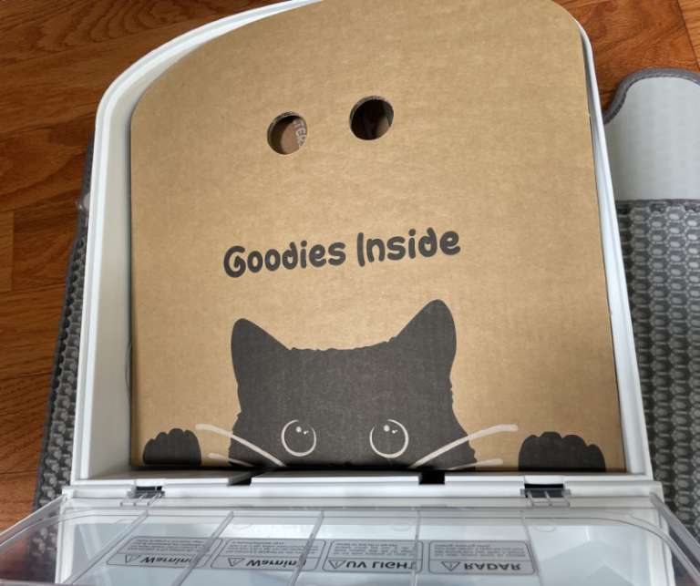 Casa Leo Leo's Loo Too automatic cat litter box review Dandy at dealing with the duty of doody