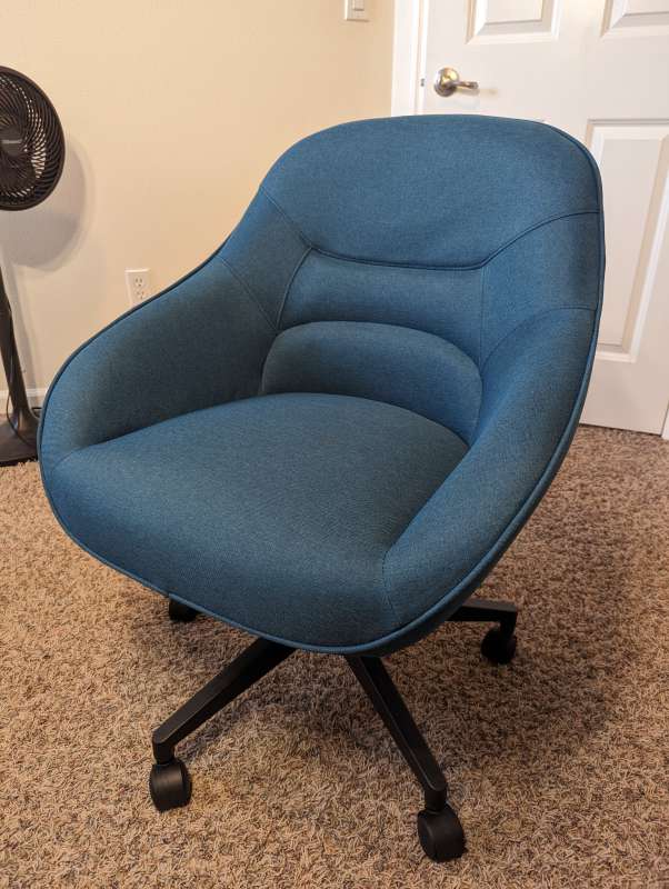 Vari Upholstered Chair 18