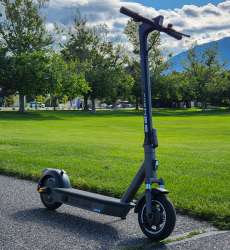 Yadea KS6 scooter 01