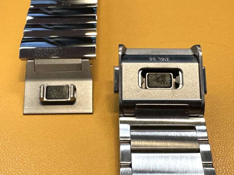 Nomad Stainless Steel Apple Watch band review The Gadgeteer