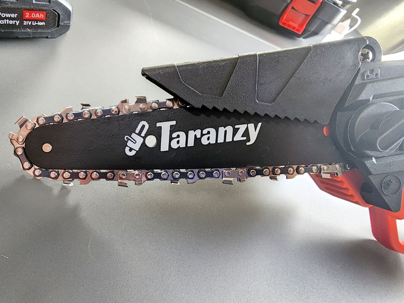 Taranzy Six-Inch Mini Chainsaw review - big cuts come in a small