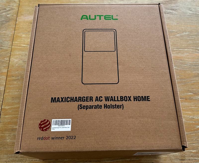 US - MaxiCharger Home 40A - AC Wallbox EV Charger With In-Body