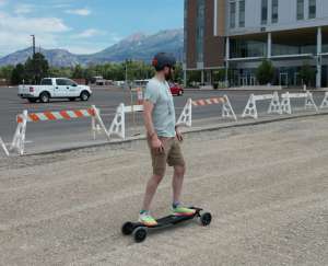 Maxfind FF AT electric skateboard 01