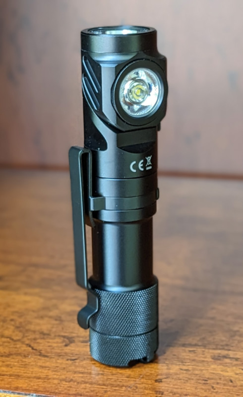 Wuben L1 flashlight review - A two-headed handful of light! - The Gadgeteer