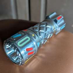 Lumintop Thor1 Spin Gyro LED flashlight review – Only the flashiest is worthy!