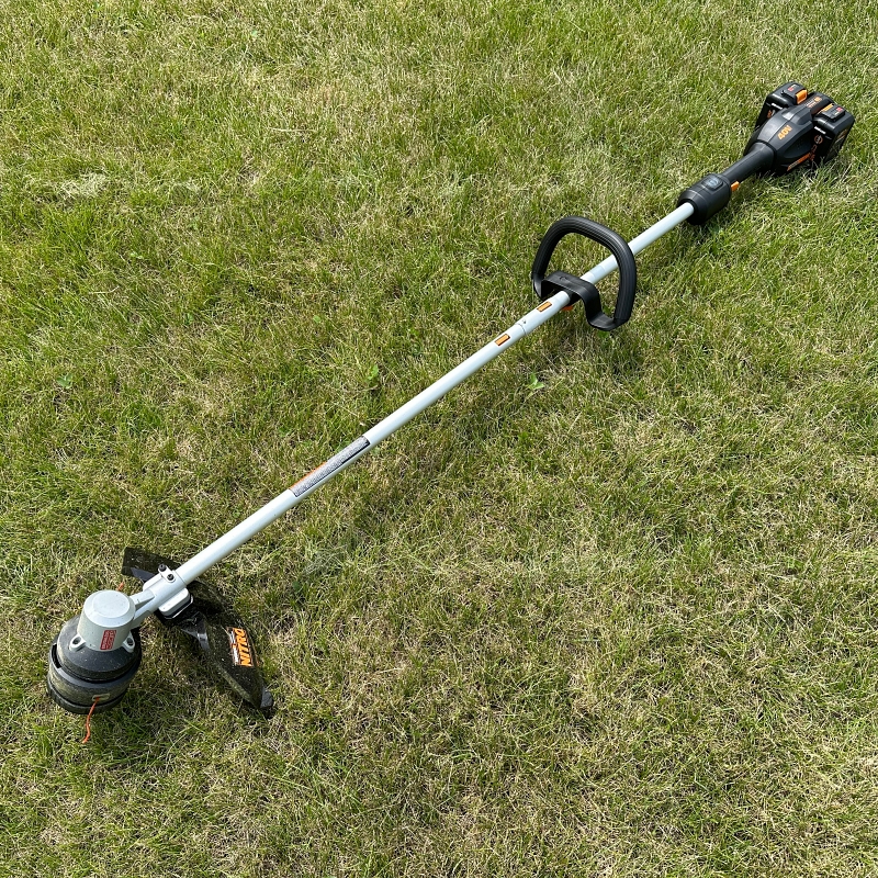 https://the-gadgeteer.com/wp-content/uploads/2023/07/worx-nitro40vbrushlesstrimmer-review-10.jpg