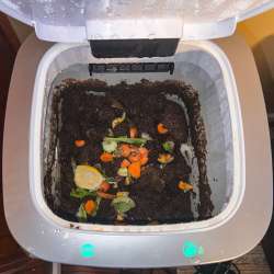 Reencle Composter review – Keep it organic and take your scraps from your kitchen to your garden