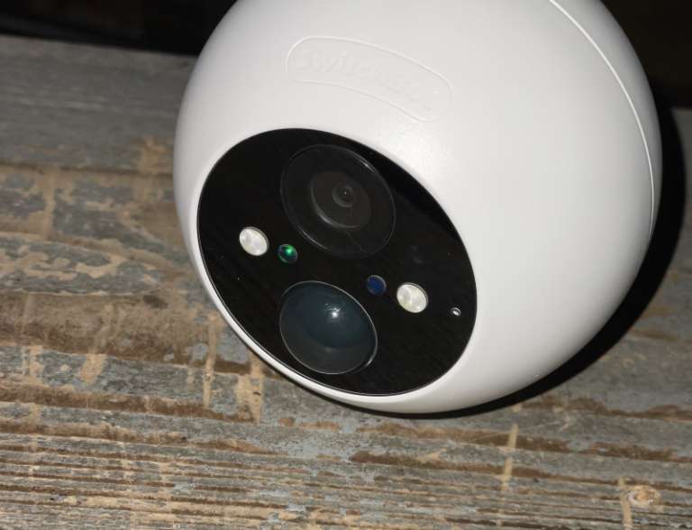 SwitchBot Outdoor Spotlight Cam and Solar panel review - Your home's ...