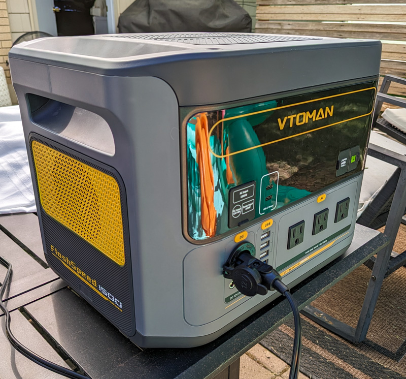 VTOMAN FlashSpeed 1500 Portable Power Station 