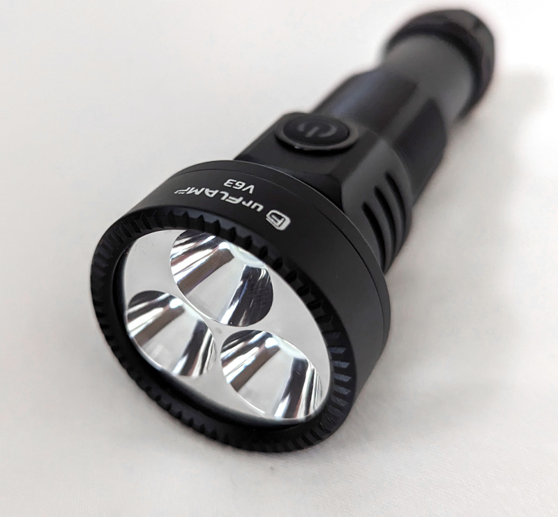 urFlamp V63 retractable flashlight review – You choose the battery and the size!