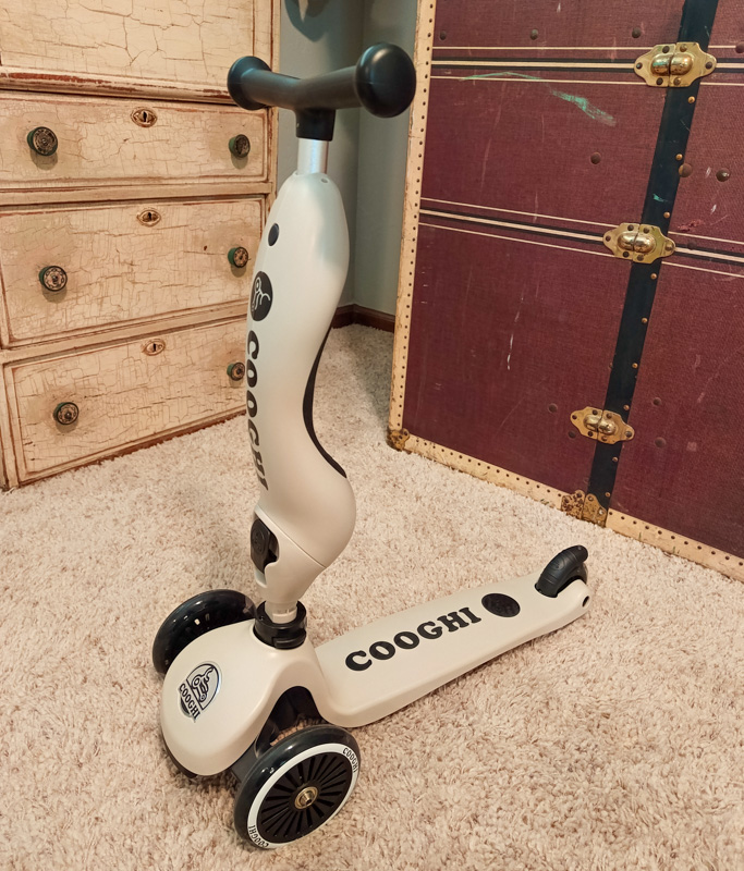 Cooghi V4 Pro scooter 16
