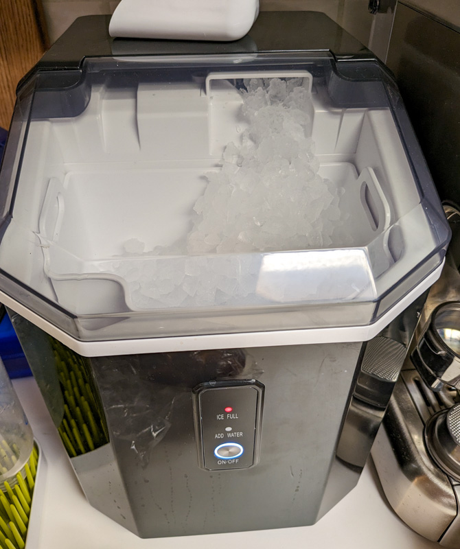 QUICK Review: AGLUCKY Countertop Ice Maker from  