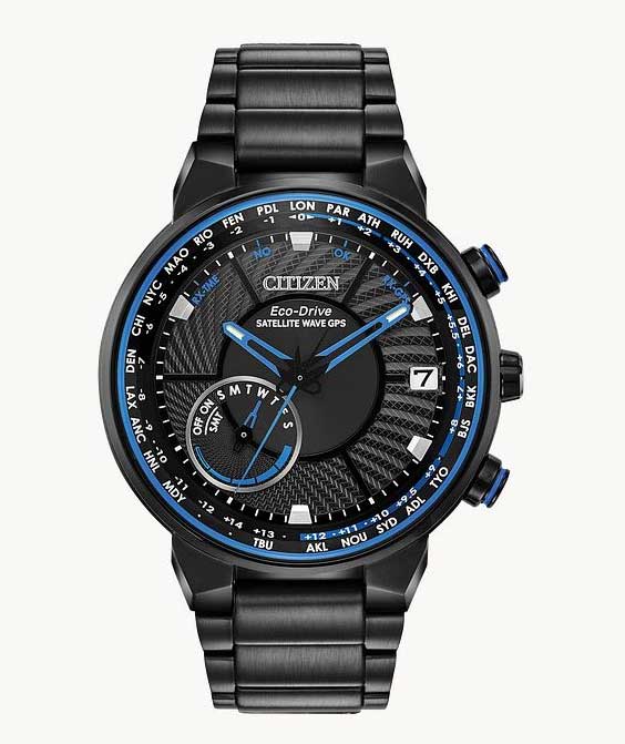 This analog watch uses satellites to automatically set the time in over ...