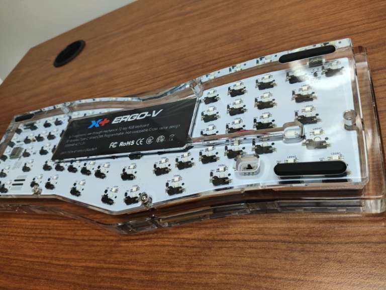 VickyBoard Ergo Split-V Keyboard review - an ergonomic light show ...