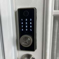 Elamor M12 Touchscreen Entry Door Lock review – A smart way to secure your home