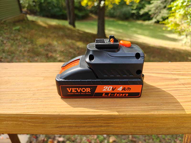 VEVOR 2-in-1 Cordless Pole Saw & Mini Chainsaw, 20V 2Ah Battery Pole  Chainsaw, 5