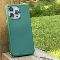 Clckr Case and Stand review – Tough cases at a not-so-tough price