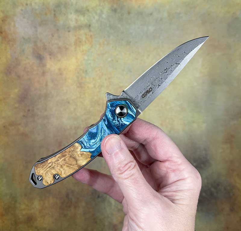 carved pocketknife 17