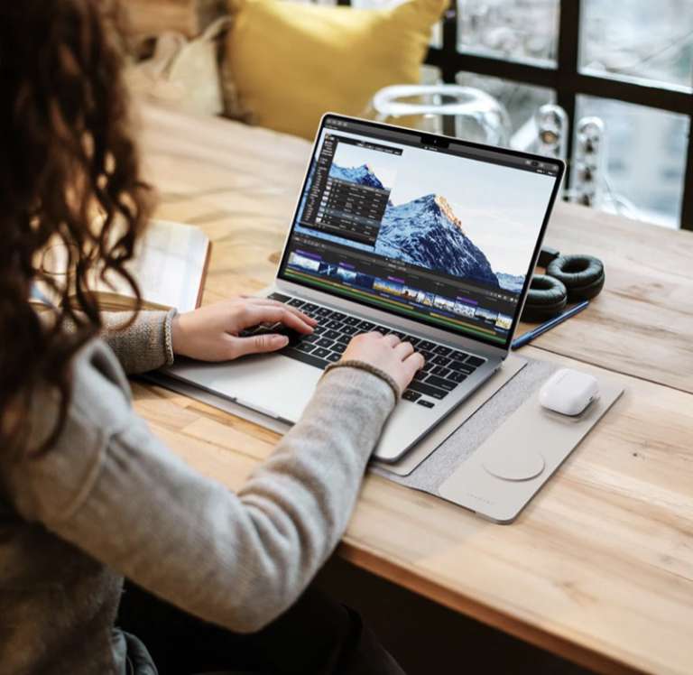 You'll never guess what cool feature this laptop sleeve has up its flap ...