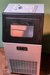 Joy Pebble Ice Maker 16