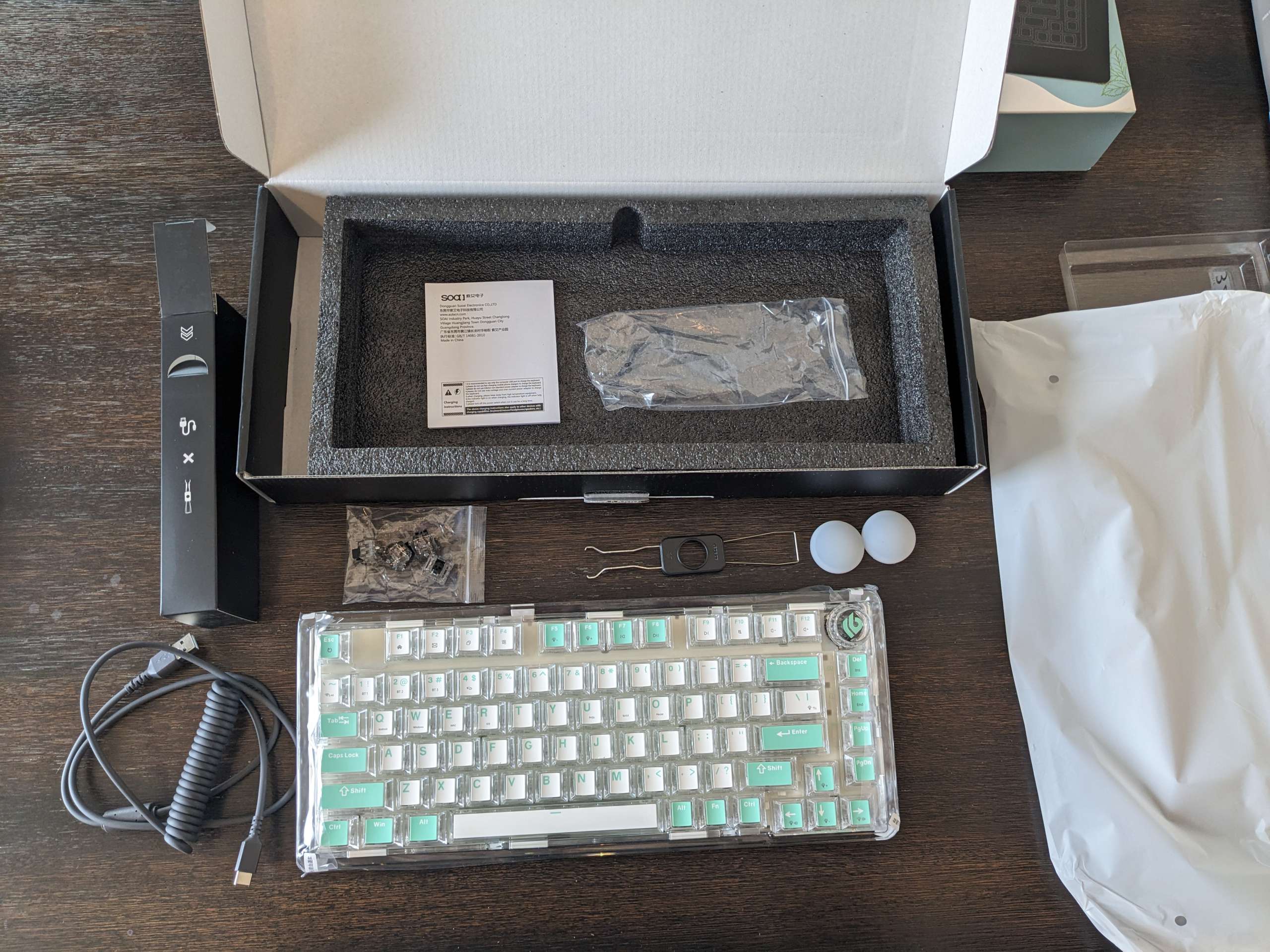 Unboxed keyboard with accessories unboxed