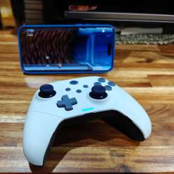 EasySMX X10 Mechanic Master gaming controller review