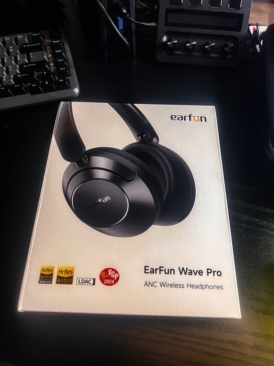 EarFun Wave Pro headphones review - The Gadgeteer