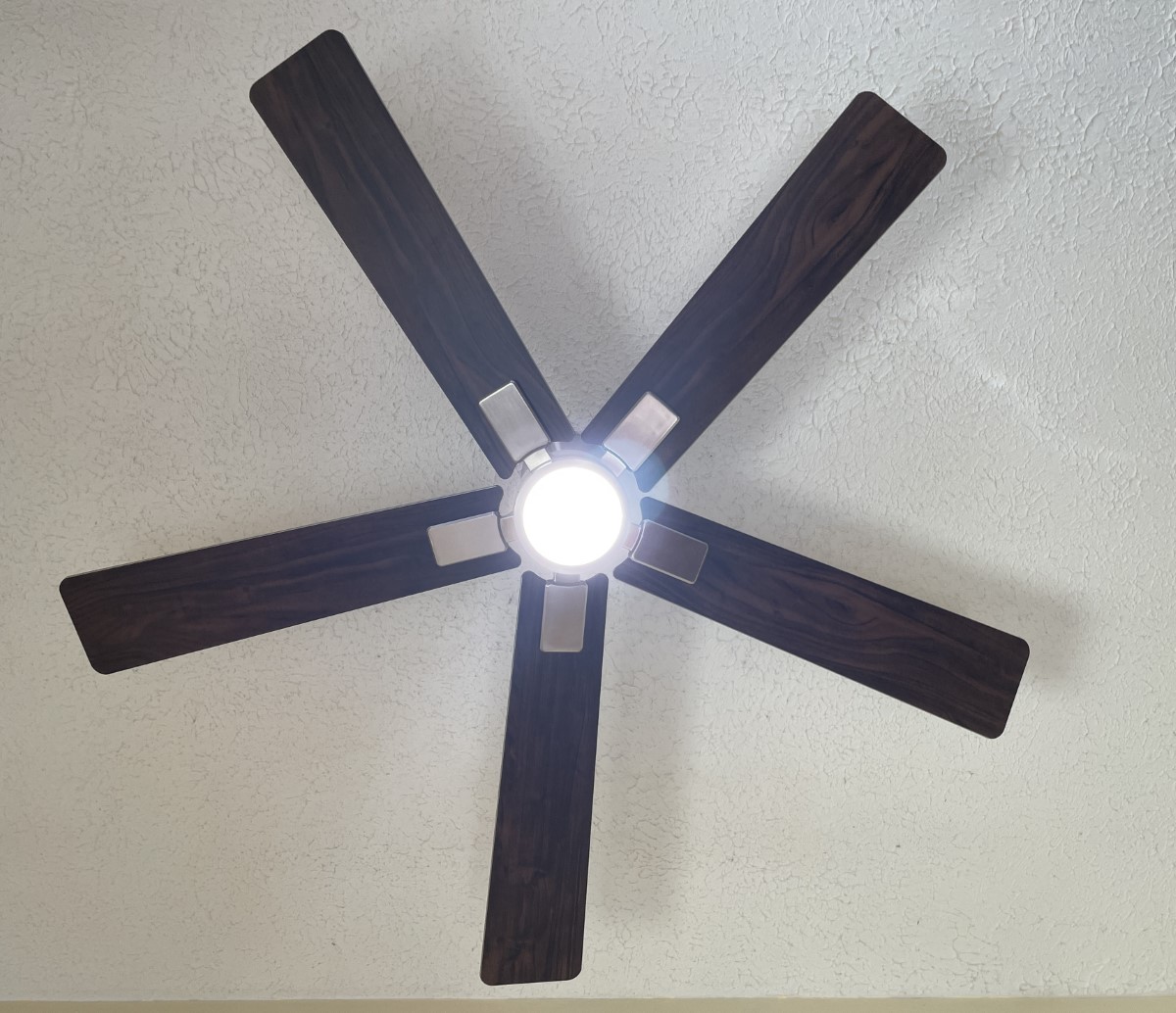 Hampton Bay Zandra Wifi ceiling fan 13