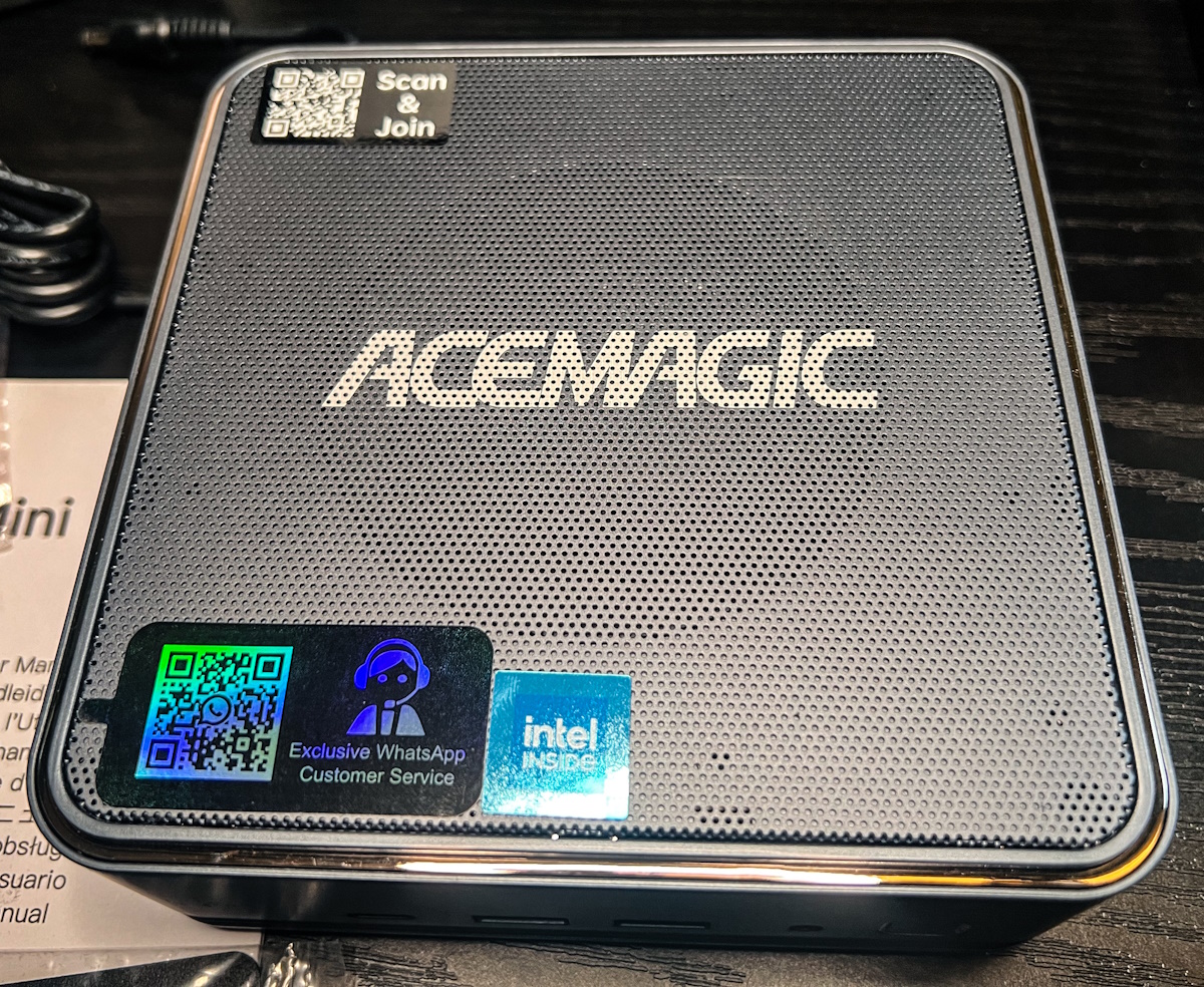AceMagic AI Mini PC 12