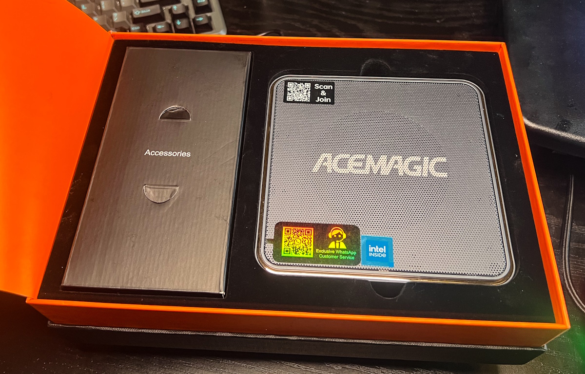 AceMagic AI Mini PC 5