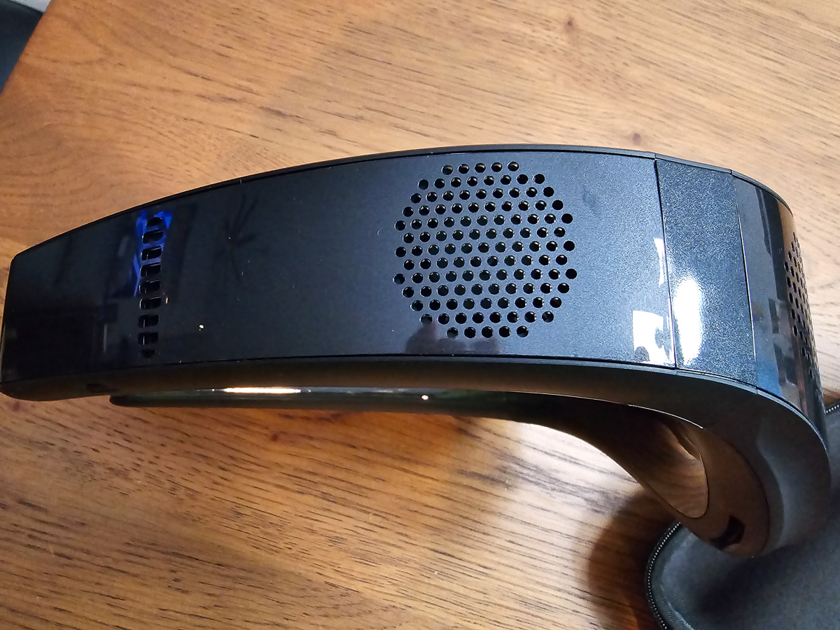 TORRAS COOLiFY Cyber Smart AI-control neck air conditioner review - The