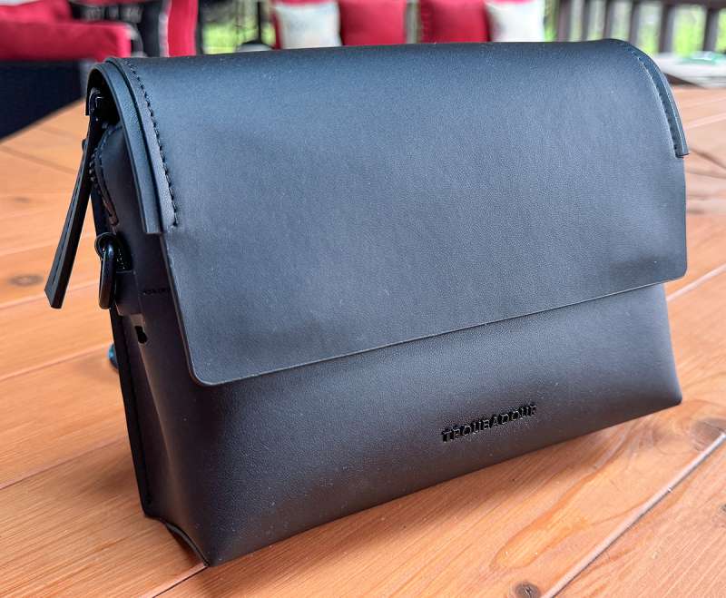 Troubadour KI Crossbody 9