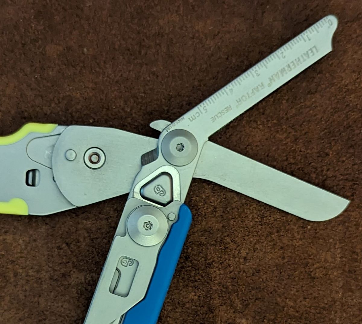 leatherman raptor 7