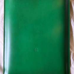 Manuel Dreesmann Macbook Pro 16 leather slip sleeve review – Elegant protection for your laptop!