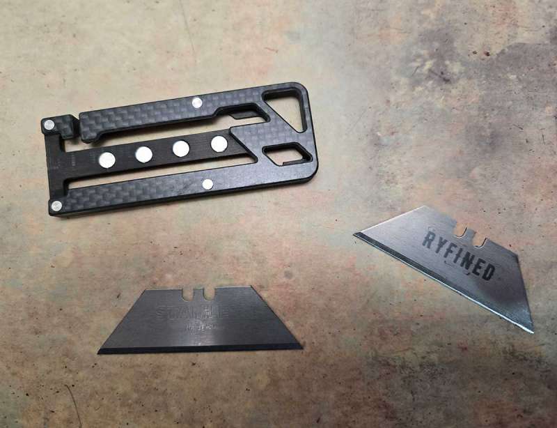 carbon fiber utility knife