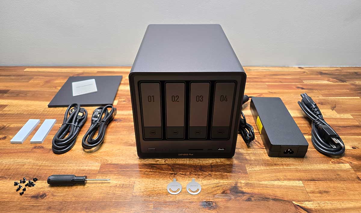 UGREEN NAS DXP4800 Plus 4ベイ <未使用> 中古】UGREEN NASync DXP4800