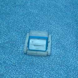 SMOROBOT Tank C1 cordless pool cleaner review – keeps our pool sparkling